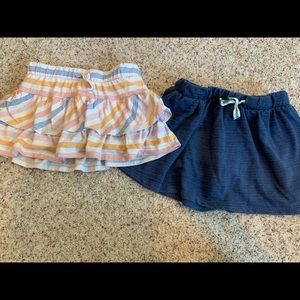 2 Cat&Jack Skirts w/built in shorts 4/5